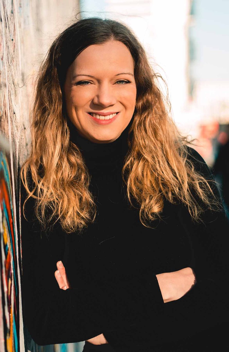 Juliane Hüttl Portraitbild